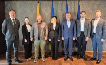 Підтримка ветеранів, ВПО, дітей з Луганщини – перспективи розвитку зазначених напрямів Олексій Харченко визначив із Послом Литовської Республіки в Україні