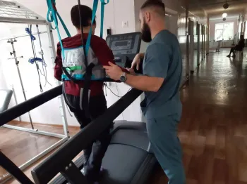 Потреба в професійному відновленні сьогодні величезна, і наші лікарі готові відповідати на цей виклик: як працює відділення реабілітації та фізіотерапії Сіверськодонецької міської багатопрофільної лікарні