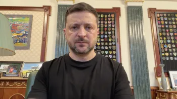 Зараз у них уже значна кількість регіонів у стані банкрутства, і Путін веде до банкрутства Росію – звернення Президента