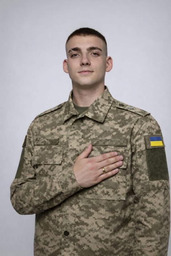 Від отриманих поранень помер 24-річний Захисник з Сіверськодонецька Кирило Ніжнік