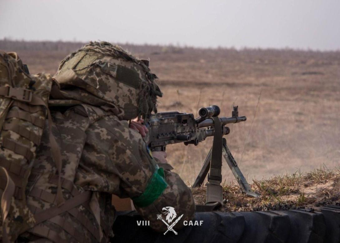 Понад три тисячі дітей і молоді з Луганщини мілітаризували росіяни у центрі «Воїн», показову відбудову Льодового в Сіверськодонецьку доручили підряднику з багатомільйонним боргом із зарплат і низькою якістю попередніх ремонтів, з реактивної та ствольної артилерії вдарили загарбники в нашій області