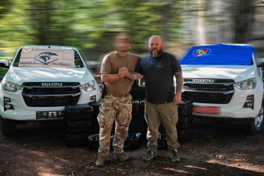 Транспортні засоби, БпЛА та зарядні станції передав Олексій Харченко бійцям 18-ї Слов’янської бригади НГУ. Від початку року на потреби підрозділу спрямовано 63,3 млн грн